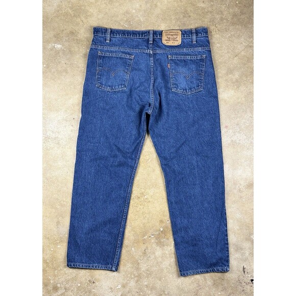 Vintage Levi’s 505 Jeans Men’s 38x27.25 Straight Leg Medium Wash - Picture 3 of 11